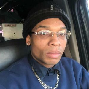 Meet your Posher, Lee